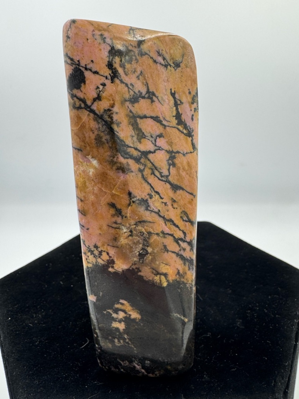 Rhodonite Free Form (Pakistan) - Picture 3 of 5